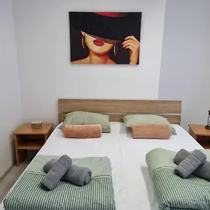 Rosens Privatunterkunft Wien